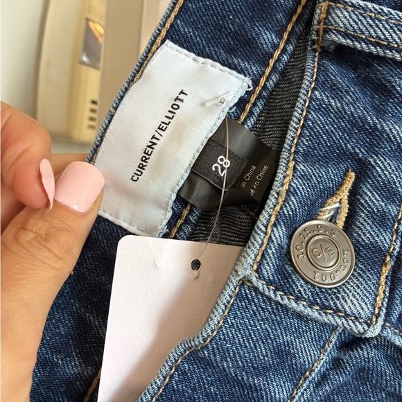 Current/Elliott jeans size 28 - Picture 2 of 3